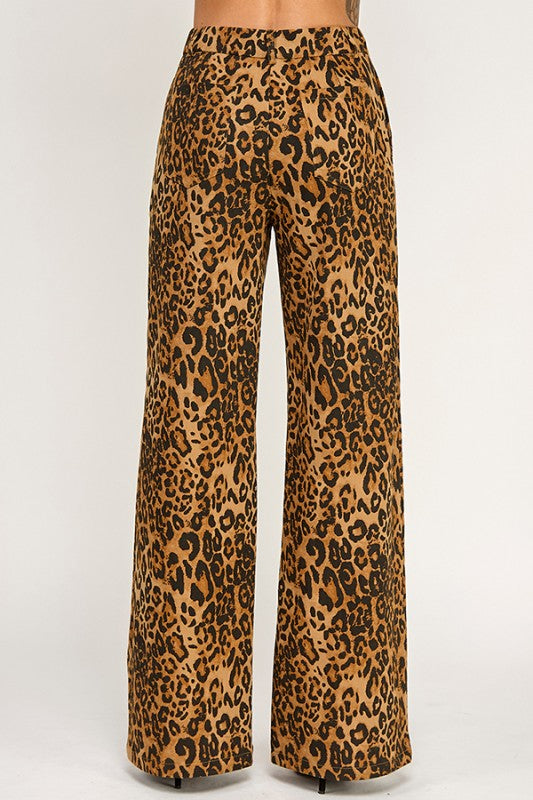 Leopard denim jeans