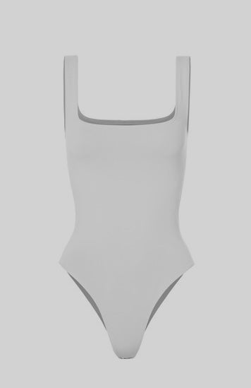 Squared neck Basic bodysuit