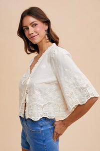 Embroidered bows crop blouse