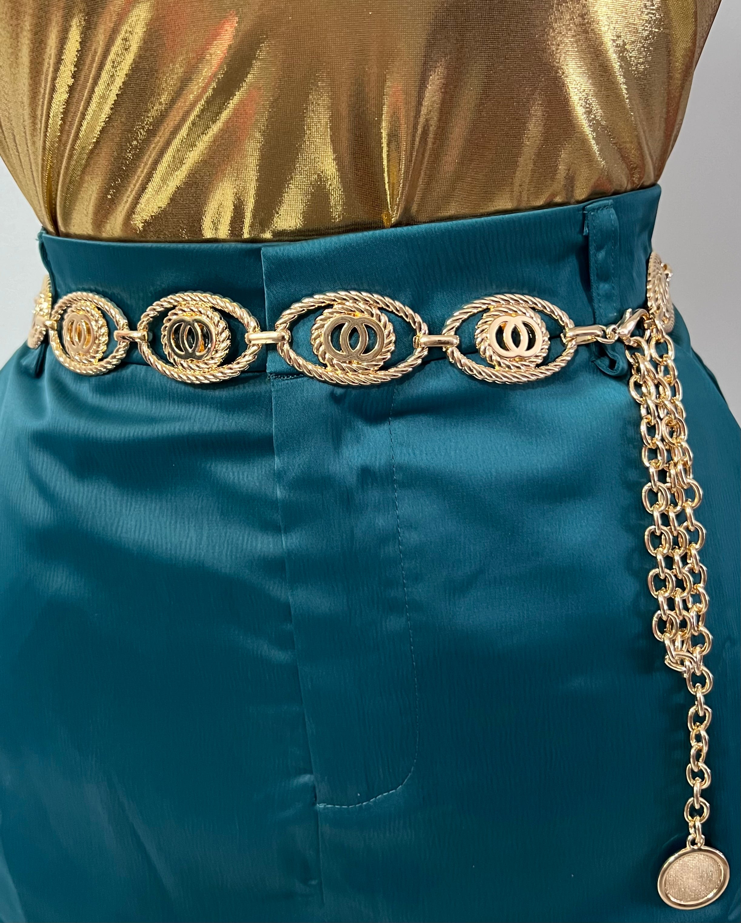 Ovals chain belt