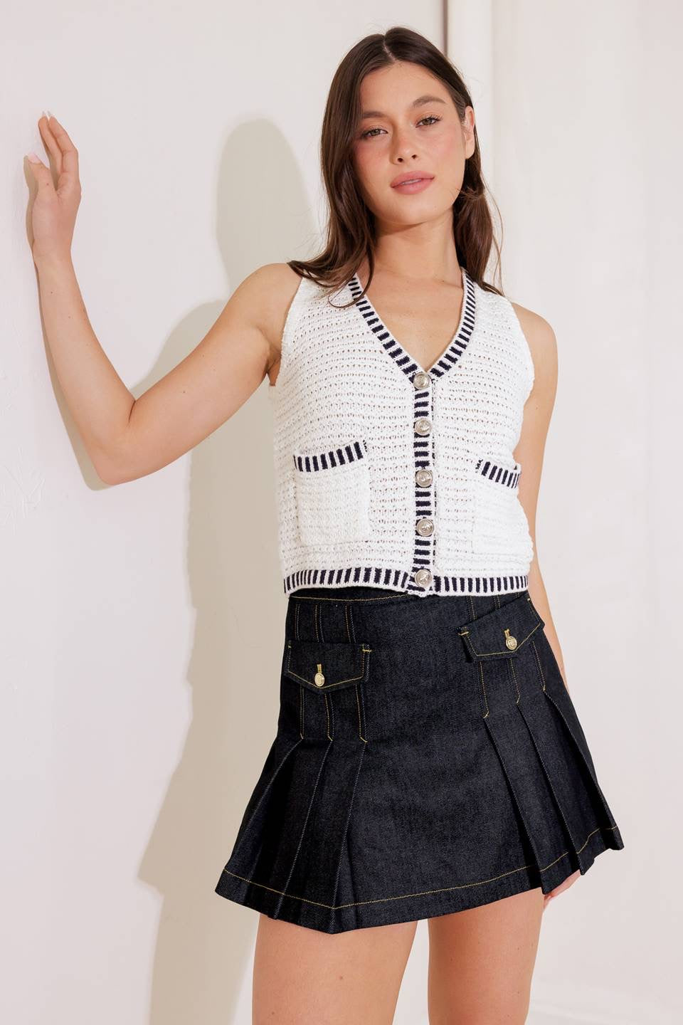 Pleated denim skort