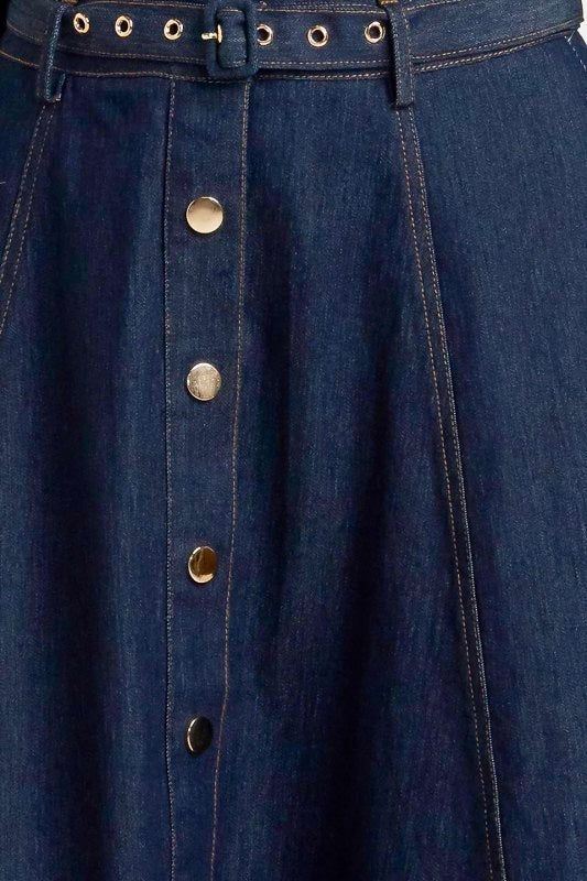 Mara’s MIDI denim skirt