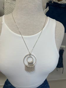 Rainfall long necklace