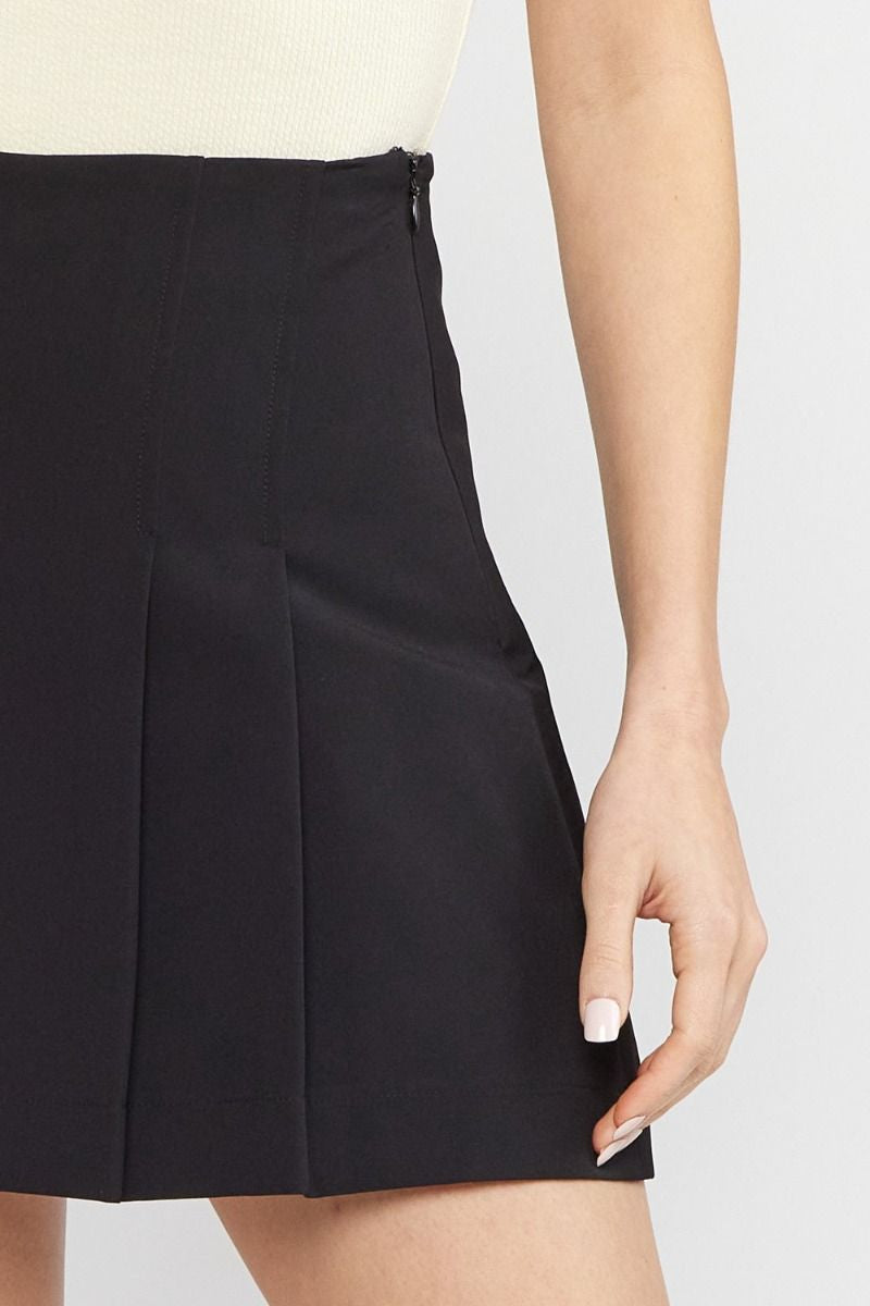 Pleated skirt/skort