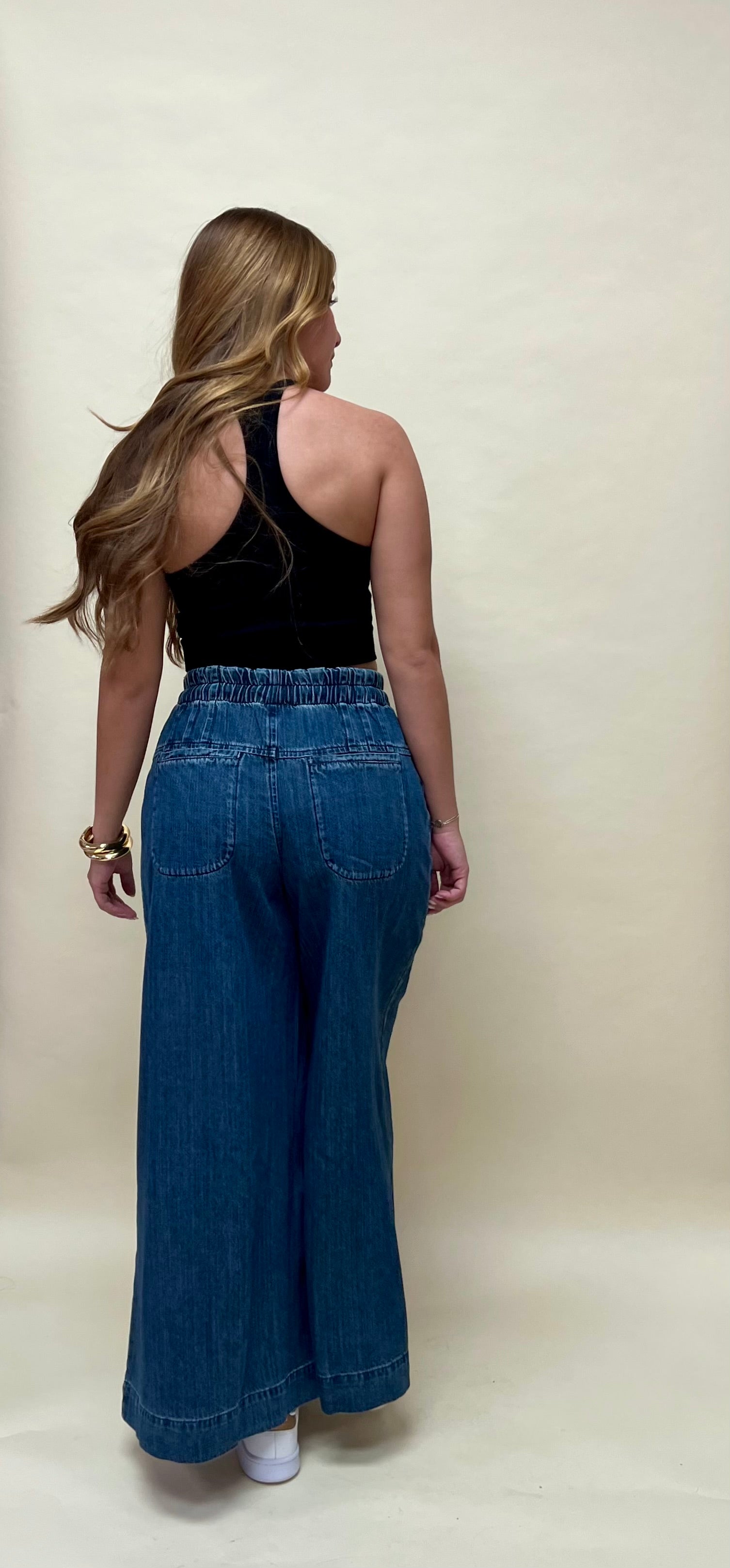 Pleated wide leg jean