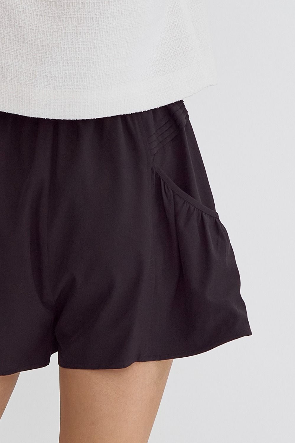 Pockets shorts