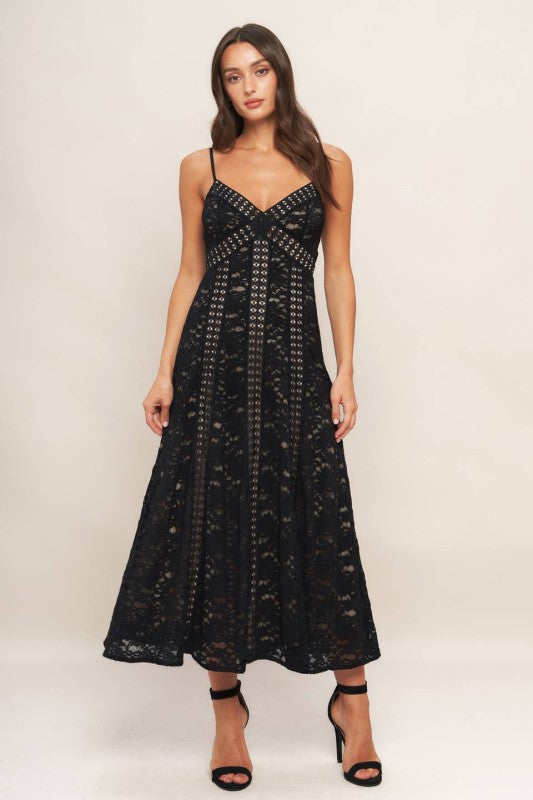 Isabela’s lace midi dress