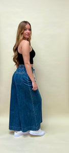 Pleated wide leg jean