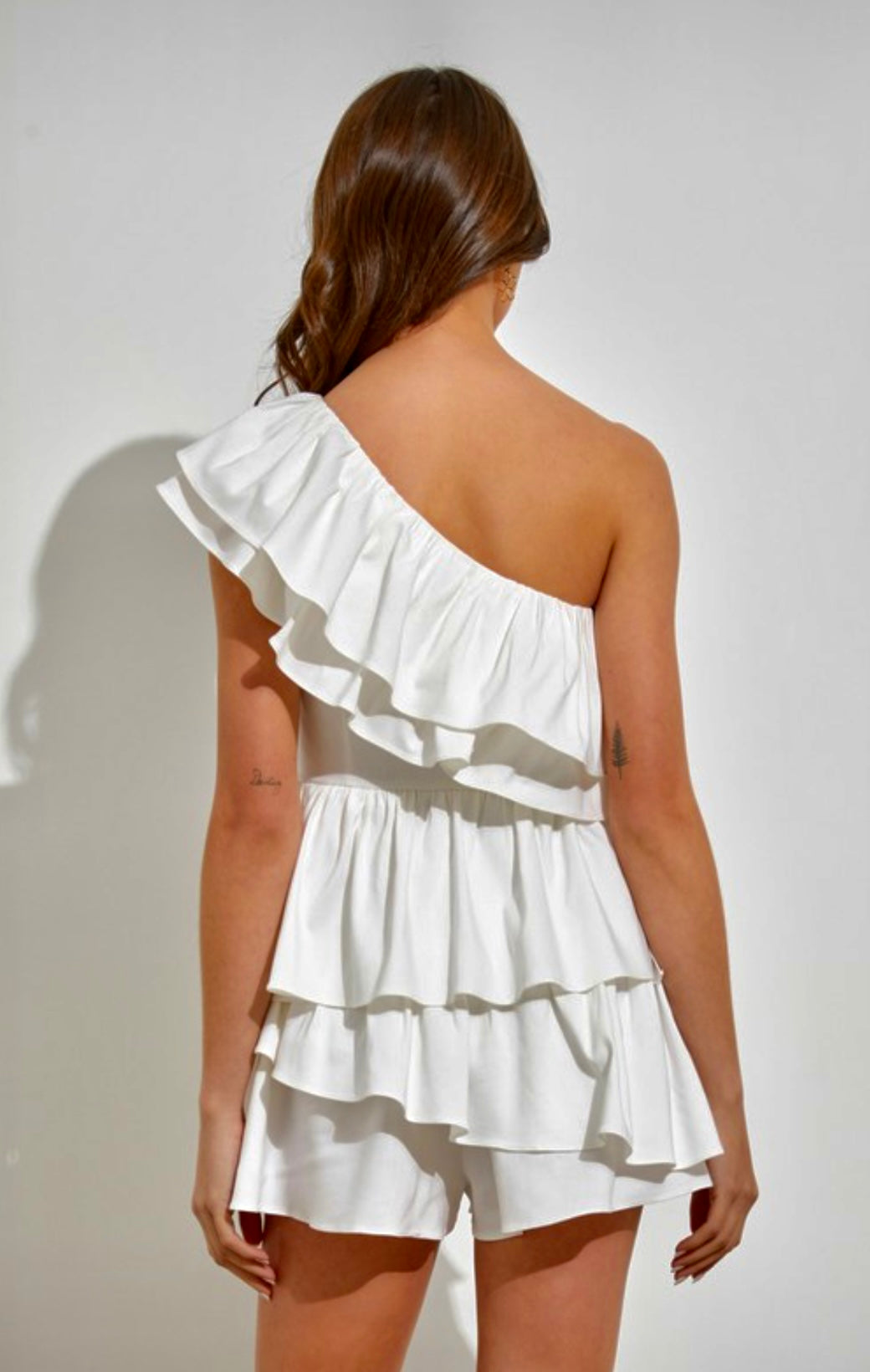 One shoulder Ruffled romper