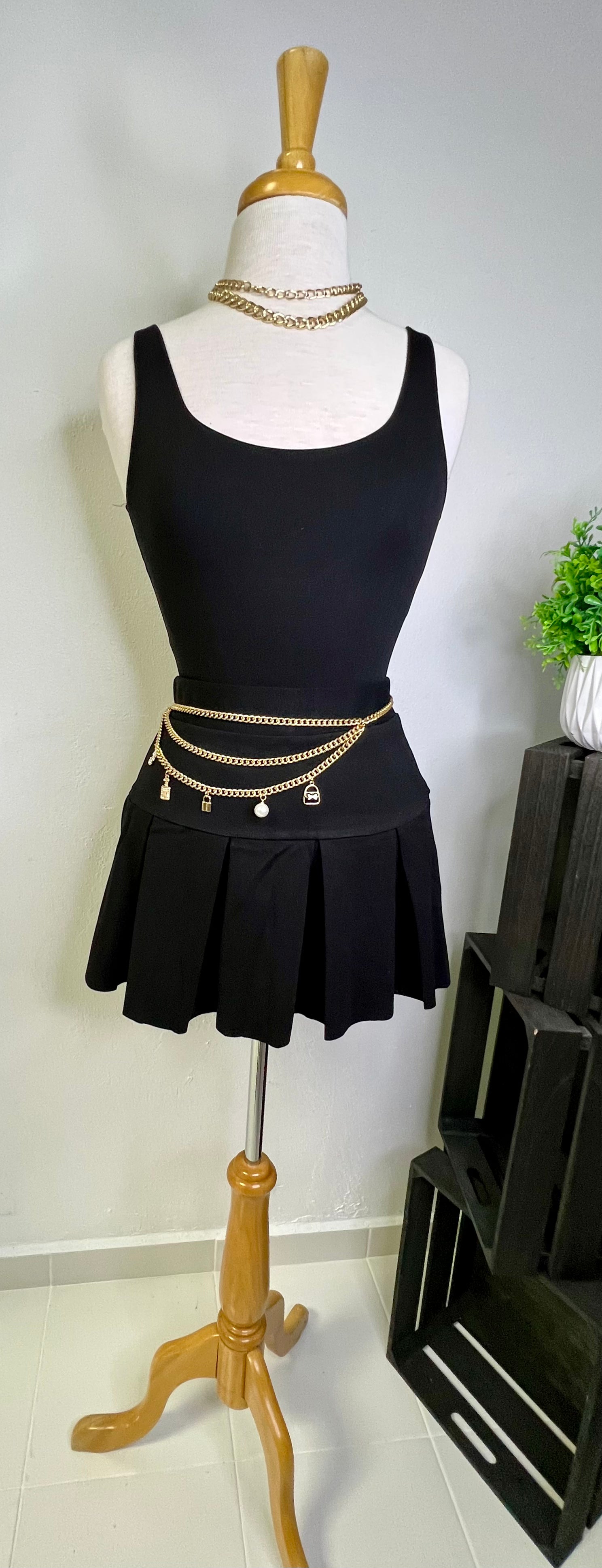 Pleated skort