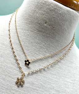 Flowers charms layered necklace