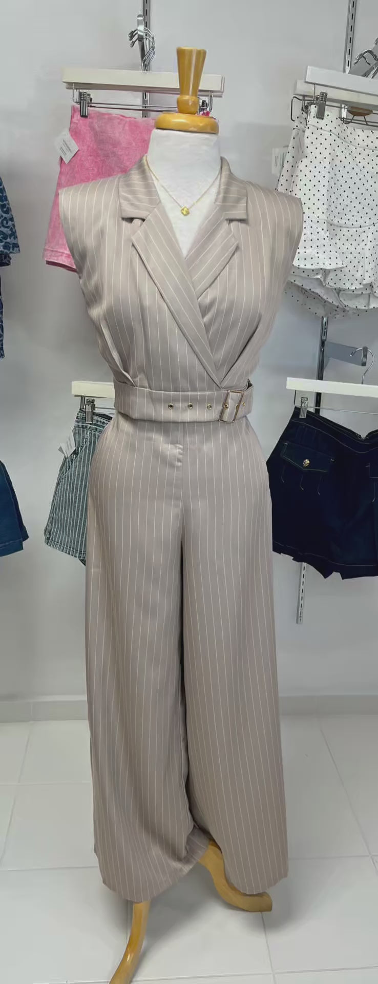 Laura’s set