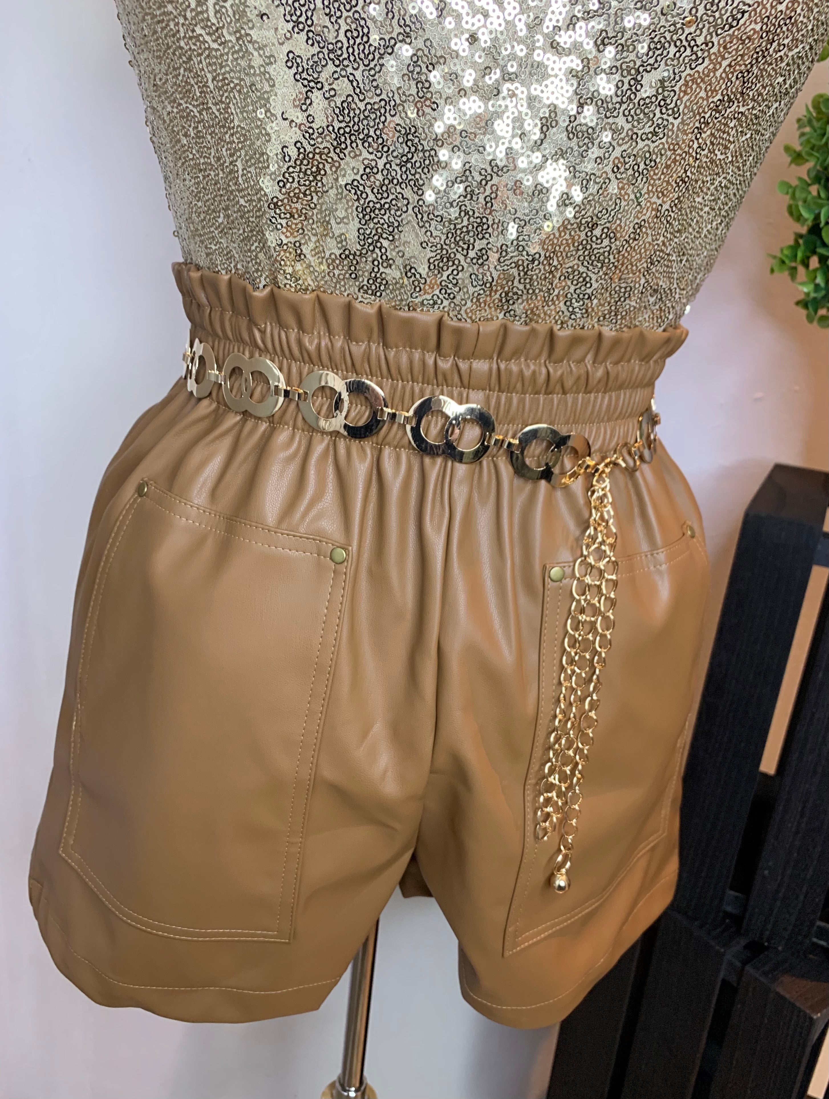 Faux leather short