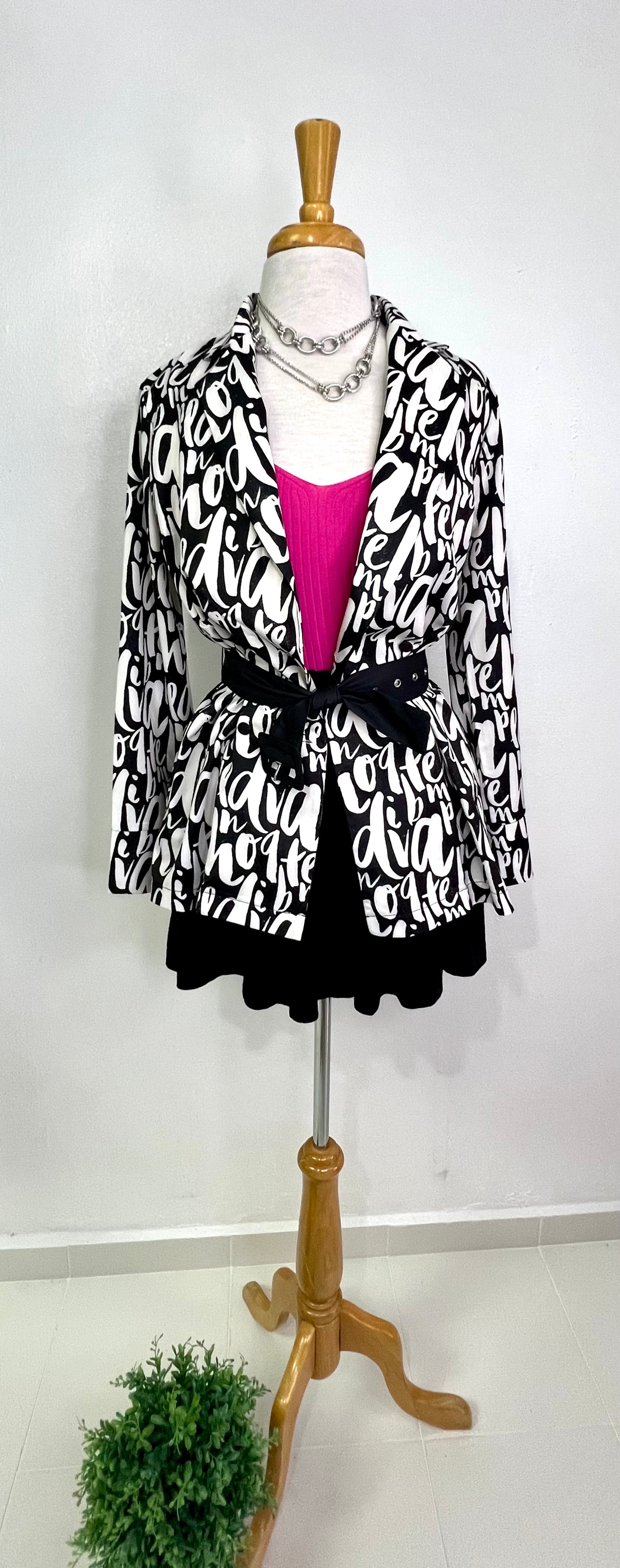 Diva printed blazer